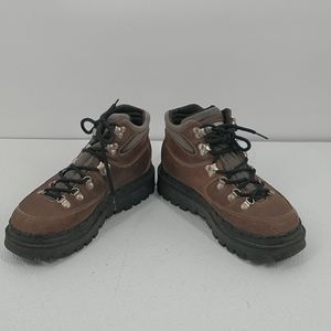 * SKECHERS TOUGH SHOES* Leather Hiking Boots